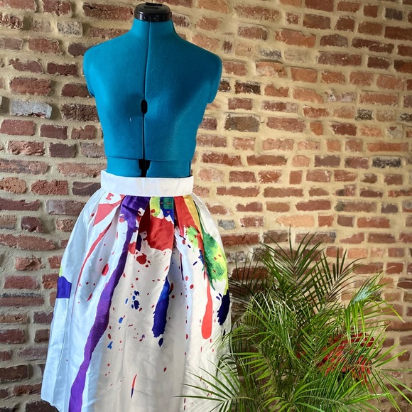 Spring Time Chic - Picture 2 of 3